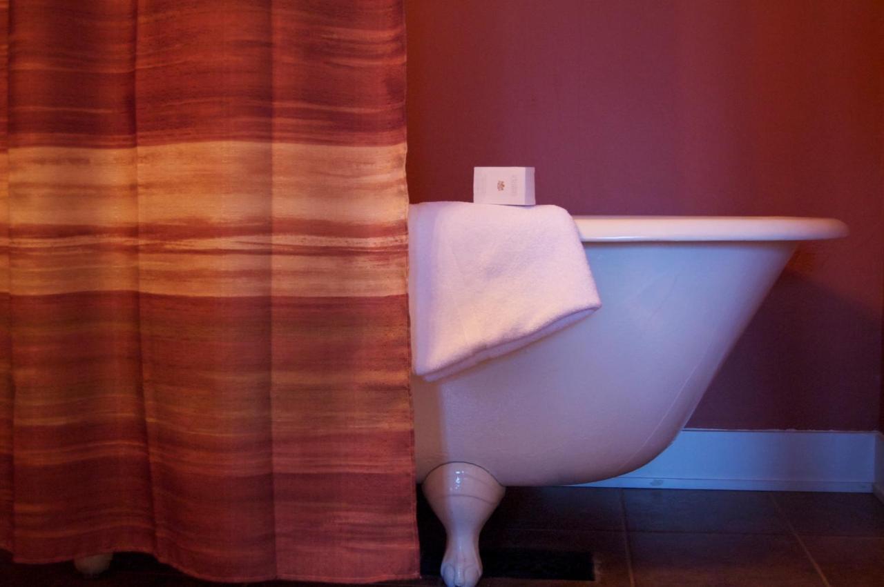 Lara House Bed And Breakfast Bend Esterno foto