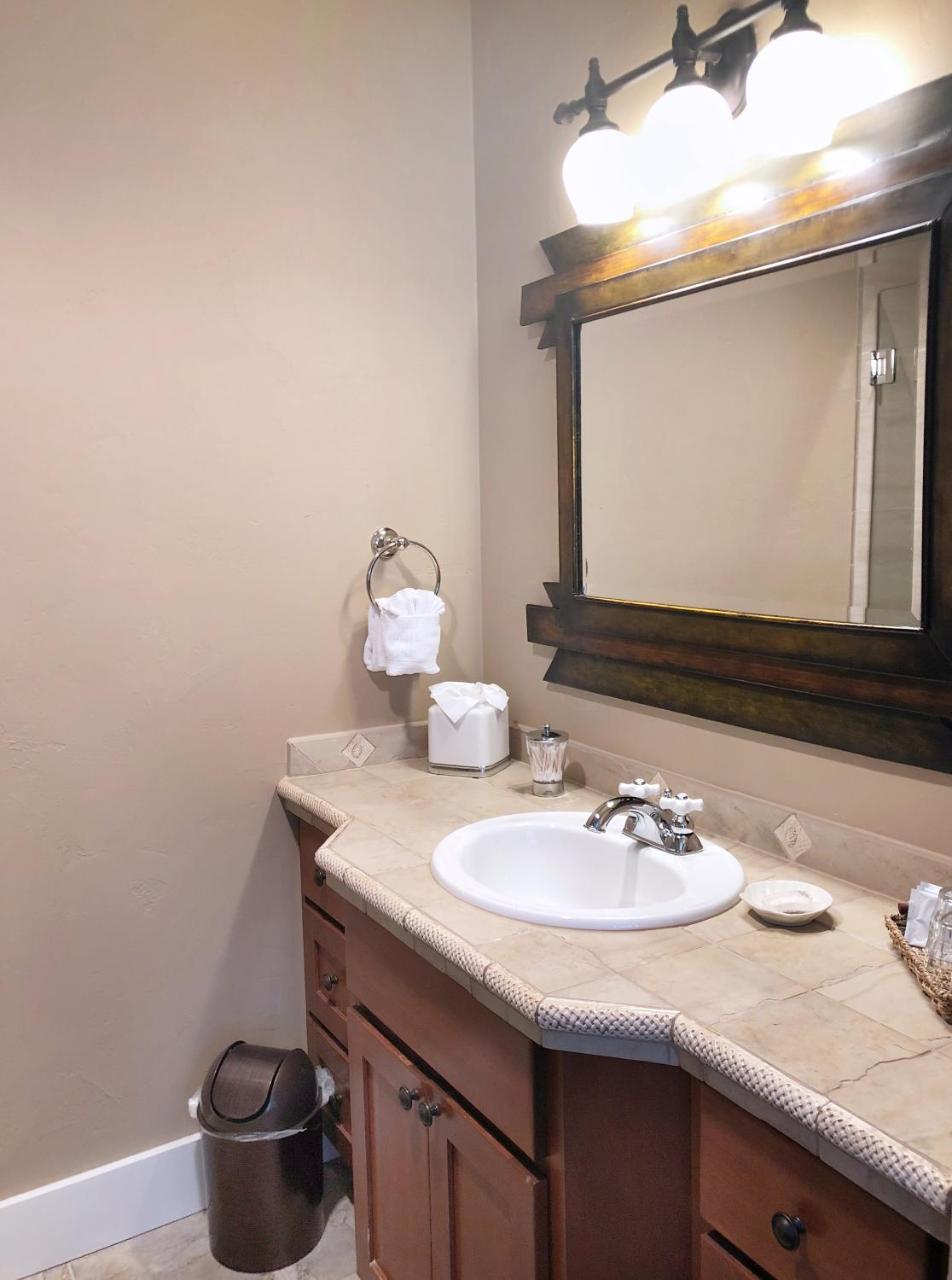 Lara House Bed And Breakfast Bend Esterno foto